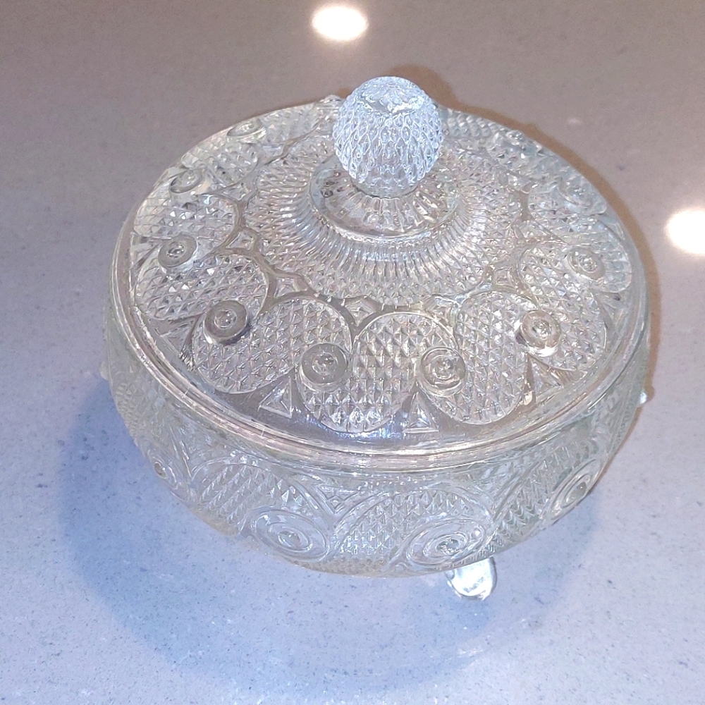 "Avon" Elegant Clear Glass Candy Dish